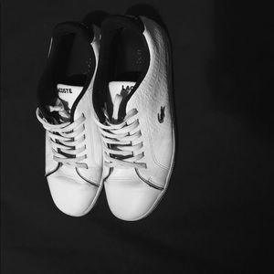 Men’s Lacoste leather shoe sz 12